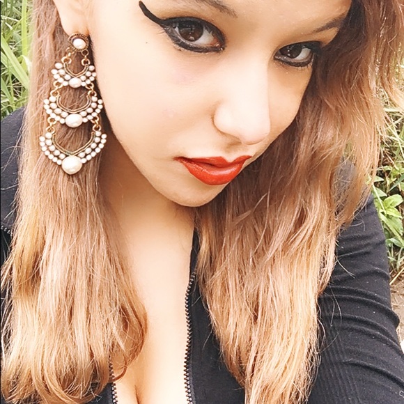 Meet your Posher, Skye - Picture 2 of 7